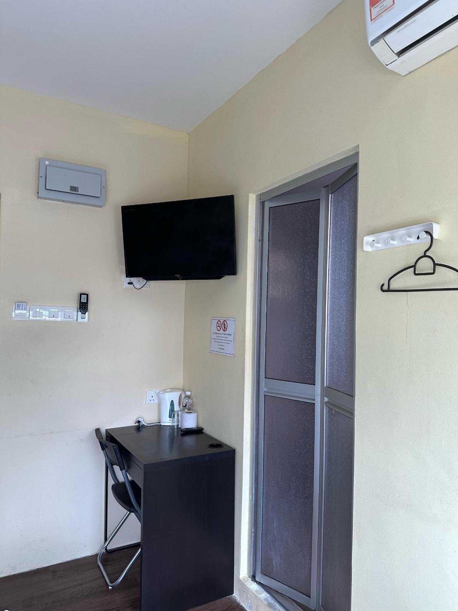 Serian Transit Inn Kültér fotó